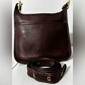 Authentic Vintage Coach mahogany legacy zip #9966